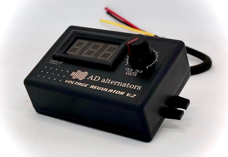 Universal spenningsregulator til dynamo