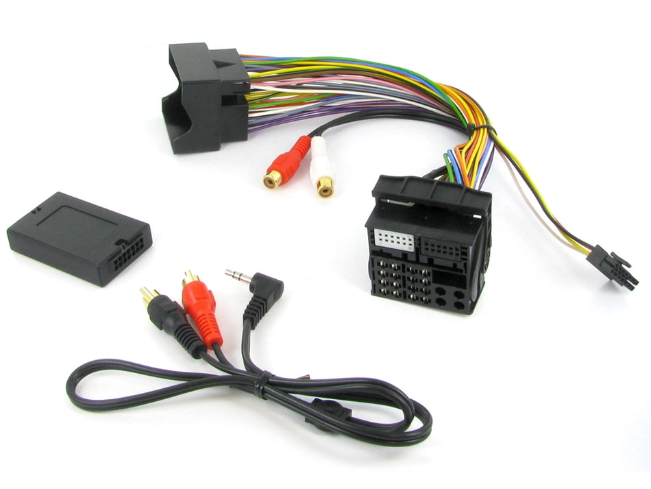 Connects2 AUX interface
